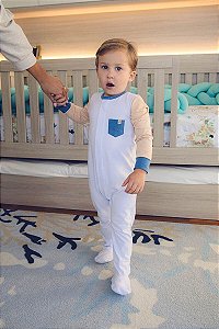 Macacão Magnético Branco com detalhes azul jeans, avelã e estampa surf - 12 meses