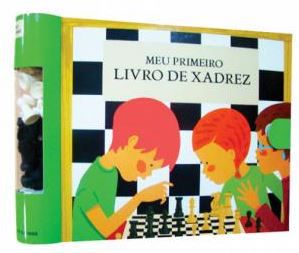 livro de xadrez infantil com peças