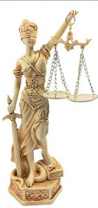 Dama Da Justiça cor Marfim 23.5cm