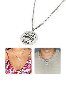 Colar Cordão Unissex Feminino Escrito Não Tenha Pressa Aprecie o Processo Aço Inox Motivacional