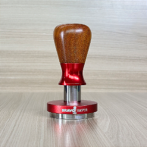 Tamper Bravo com Punho de Madeira e Alumínio Vermelho - Outlet