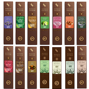 Incensos Naturais Artesanais - 12 Varetas/12 hs Exalando: Promovem o relaxamento mental e o equilíbrio emocional, contribuindo para a paz espiritual. A literatua de cada aroma está descrita na apresentação individual de cada um