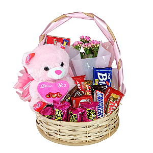 Cesta Amor Perfeito – Flores, Chocolates e Pelúcia