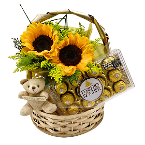 Cesta de Girassóis com Chaveiro e Chocolate Ferrero Rocher