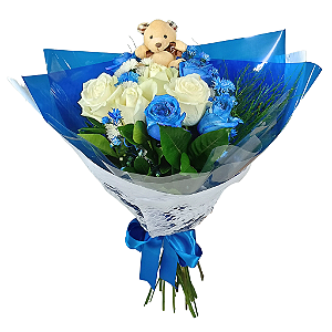 Buquê Sonho Azul – Rosas e Pelúcia em Um Só Presente