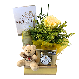 Caixinha Mimo Com Arranjo de rosa