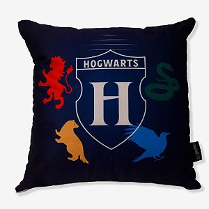 ALMOFADA FIBRA VELUDO 40X40CM HARRY POTTER CASAS