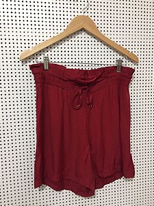 Shorts Vermelho com amarração e elástico na cintura