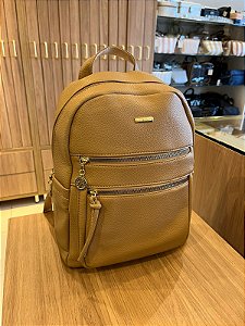 Mochila bege com zíperes