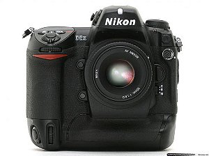 Câmera Nikon D2XS 12.8MP