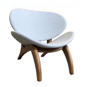 Poltrona Concha na Cor Castanho