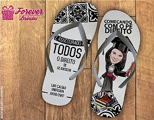 chinelo Formatura direito arabesco preto e caricatura