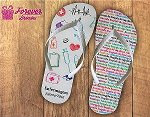 Chinelo formatura enfermagem escrita colorida