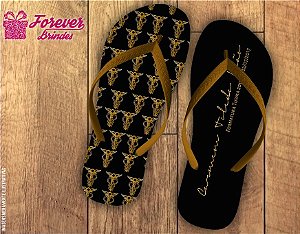 Chinelo Formatura Contábeis com símbolo em preto e dourado