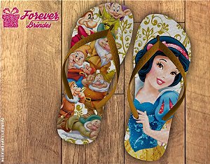 Chinelo dia das crianças branca de neve e os sete anões