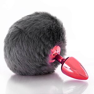 Plug Vermelho Com Pompom Pelúcia Hard  - Cinza