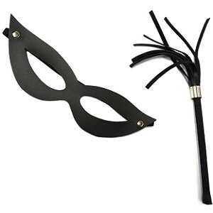 Kit Tiazinha Com Chicotinho Dominatrixxx - Preto