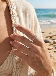 Anel de Prata 925 Concha do Mar Vazada Minimalista