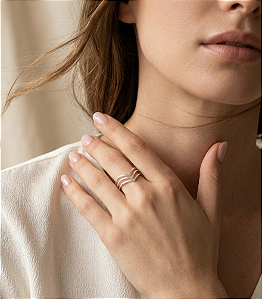 Anel de Prata 925 Triplo Aro V Chevron Geométrico