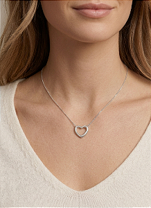 Choker Coração Vazado em Prata 925 - Estilo Minimalista