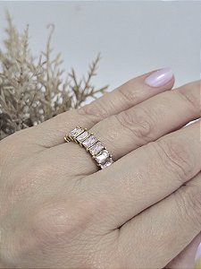 Anel Navetes Rosa em Aço Banhado a Ouro