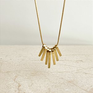 Colar Tirinhas em Aço Banhado a Ouro