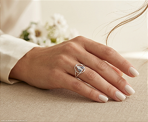 Anel Nossa Senhora Aparecida em Prata 925 com Zircônias