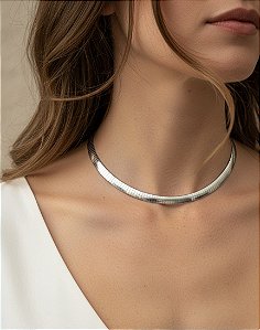Colar Choker Semi Rígido em Aço Inoxidável