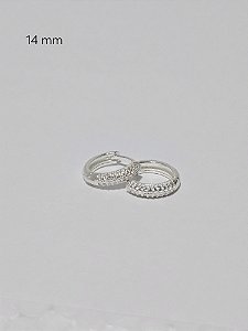 Brinco Argolinha Click Cravejada em Prata 925