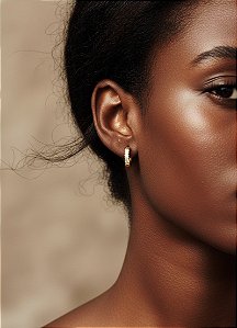 Argola Click Pequena Cravejada em Aço - Linha Premium