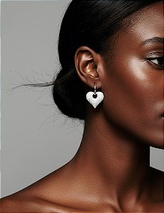 Brinco Coração Cravejado em Aço Inoxidável