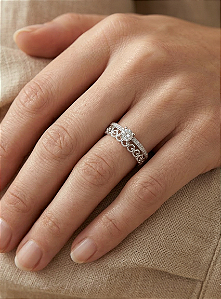 Anel Duplo Corações com Solitário em Prata 925