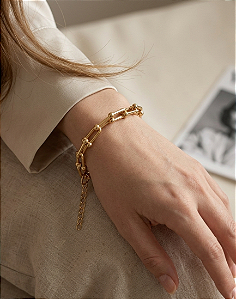 Pulseira Elo Cadeado com Esferas Banhada a Ouro