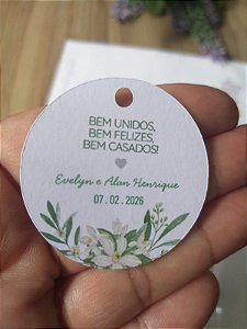 Tags 4cm com Furo (20 unids) Montagem Arte