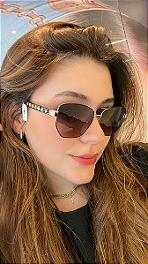 Óculos Solar Feminino Hexagonal Guess