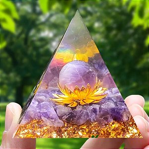 Pirâmide Lilás Geradora de Energia Vital