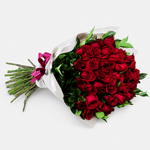 Buquê com 24 Rosas Colombianas
