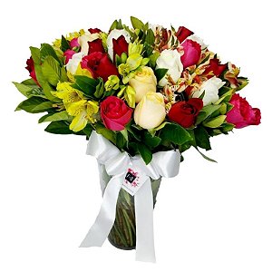 Arranjo com 50 rosas Collor
