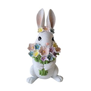 Coelhinha com bouquet de flores