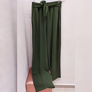 Calça Pantalona tecido Duna Verde militar
