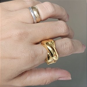 Anel ajustável cruzado