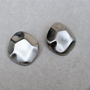 Brinco diamantado fosco prata