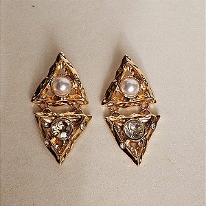 Brinco triângulos dourado