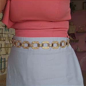 Cinto quadrado dourado