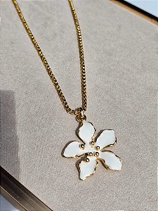 Gargantilha flor Lírio