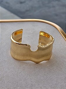 Bracelete orgânico recortado d