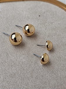 Dupla botão dourado