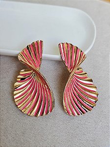 Brinco leque torcido pink