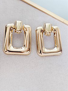 Brinco quadrado dourado