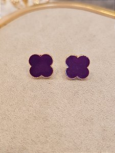 Brinco trevo verde roxo